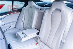 بي ام دبليو 8 الفئة